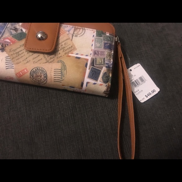 Brand new wallet wristlet! - Picture 2 of 5